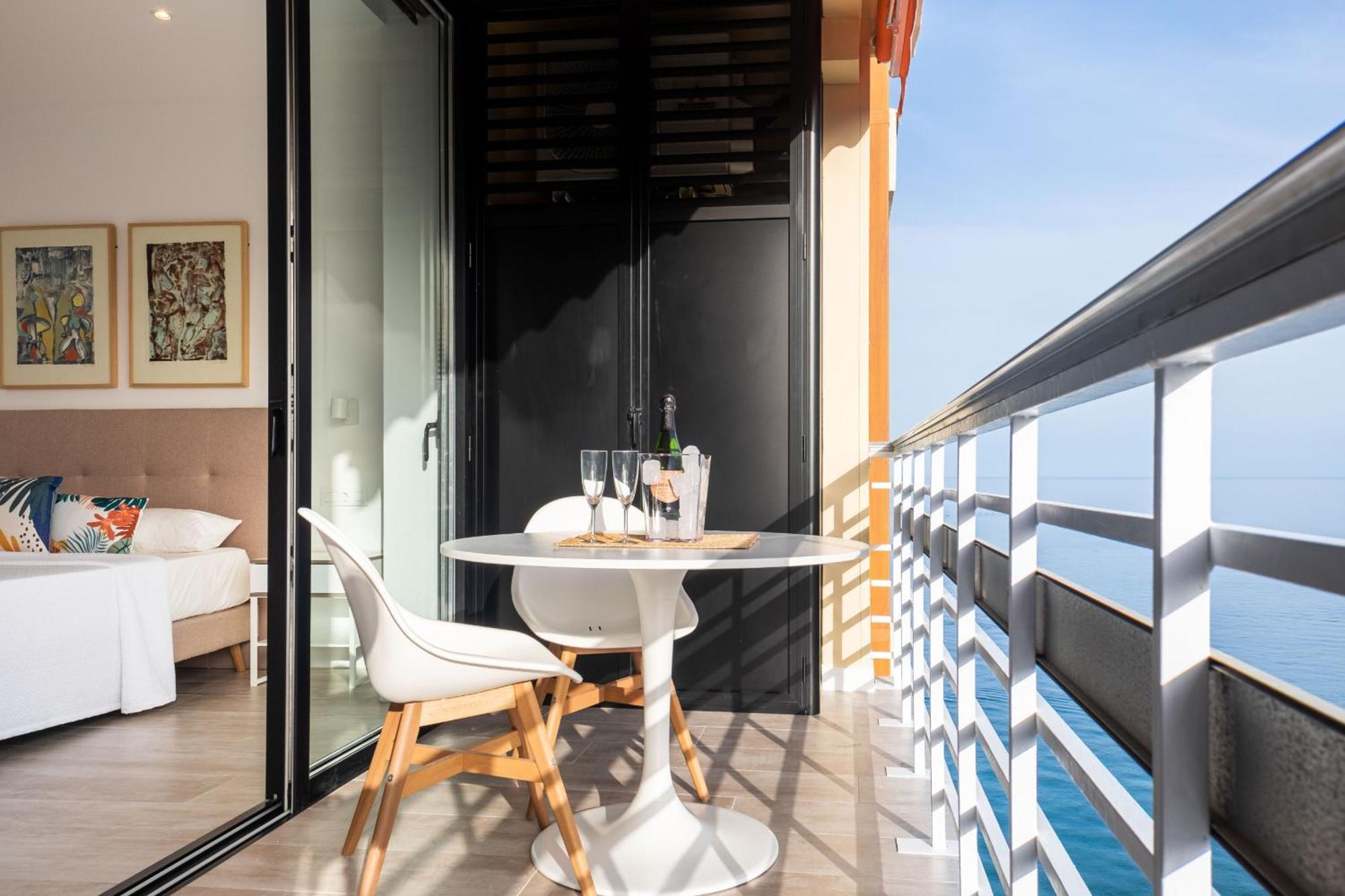 Fabuloso Apartamento Con Increibles Vistas Al Mar Torremolinos Exterior photo